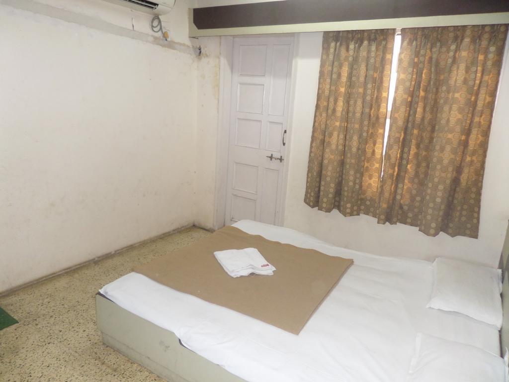 Hotel Shilpa Насик Экстерьер фото